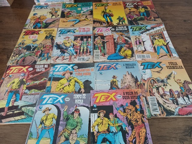 (item 237) Lote com 100 revistas Tex  do nº 200 ao 299 - Foto 2