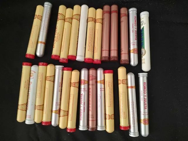 embalagens metálicas de charutos diversos - vazias