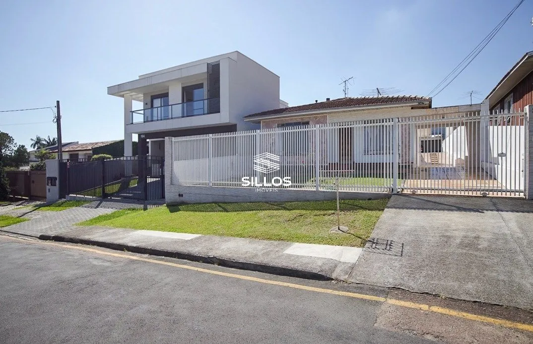 Casa à venda com 3 quartos no Tingui - Curitiba