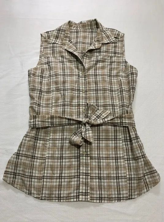 Camisa feminina semi nova G