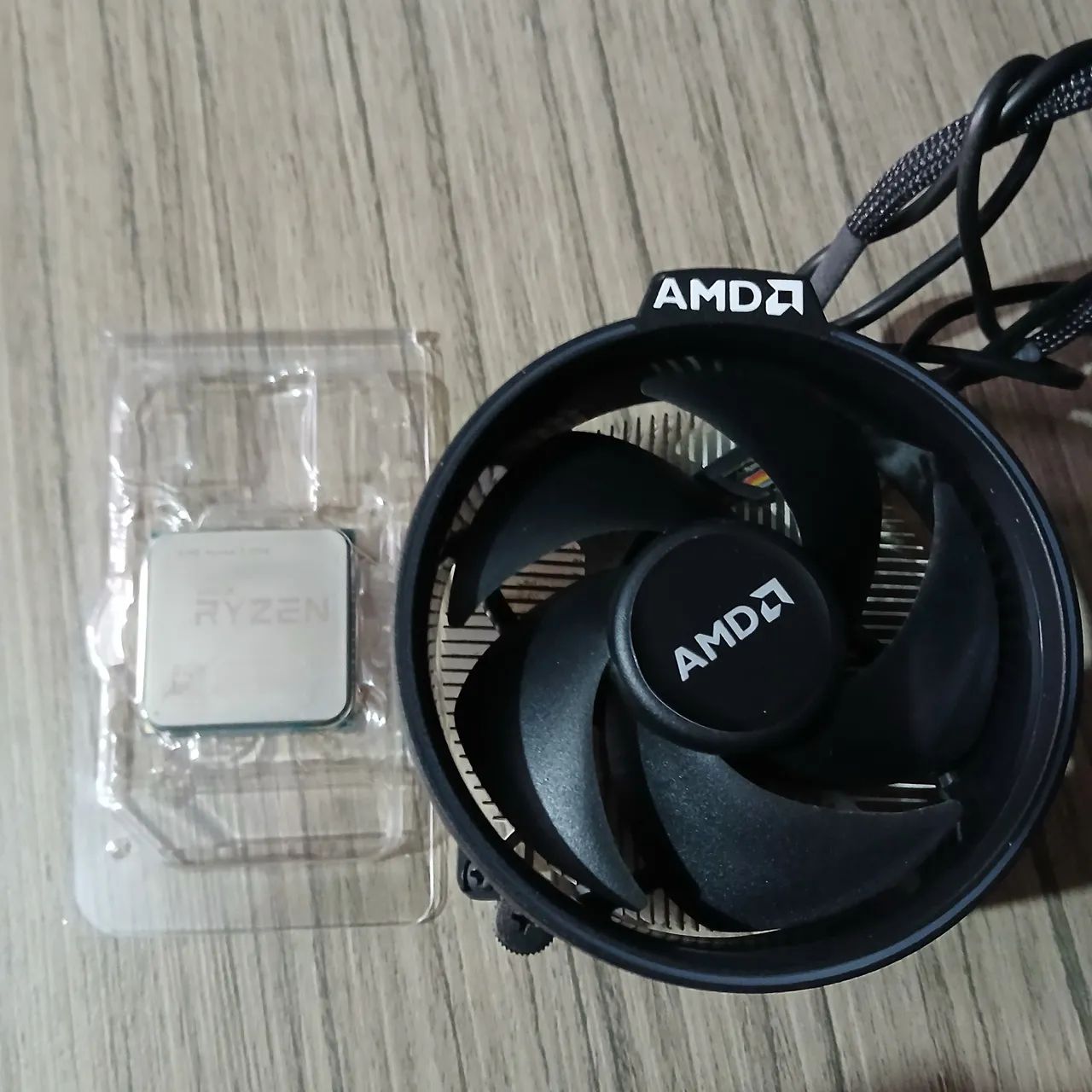 AMD Ryzen 7 1700 Octa Core 16 Threads 3.0GHz (Turbo 3.7GHz) - Foto 3