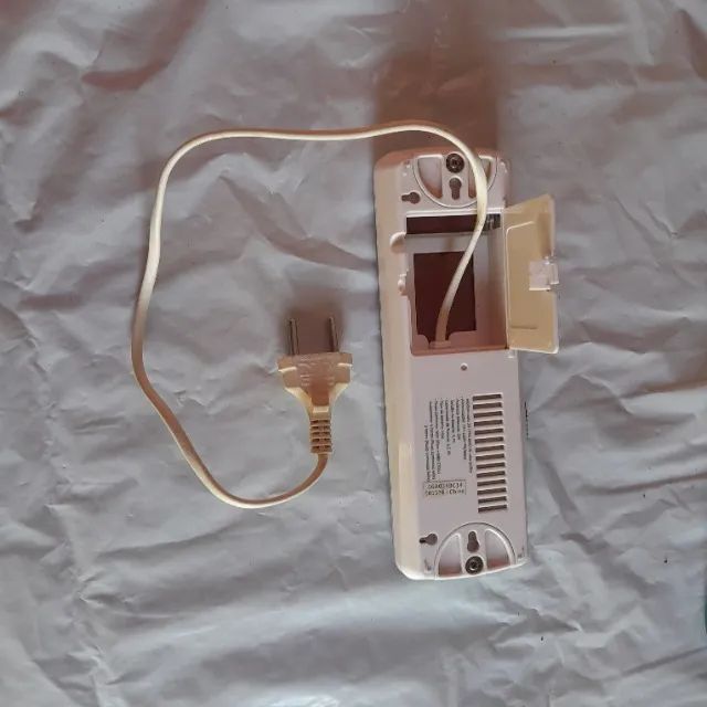 Luminária de Emergência LED - Foto 4