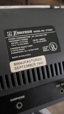 TV/Rádio Portátil Importado  - Foto 4