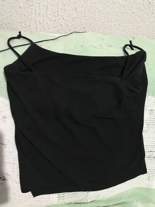 Blusa preta esticável  - Foto 2