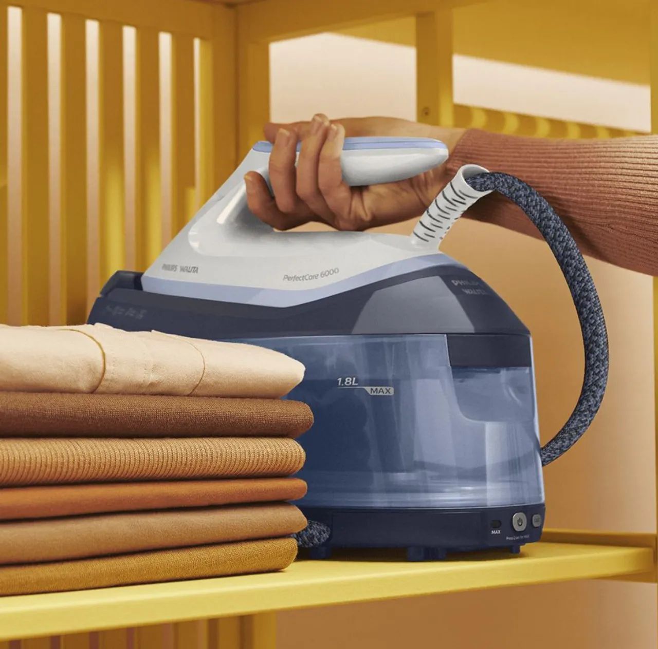 Passadeira a Vapor Philips PerfectCare 6000 - Foto 6
