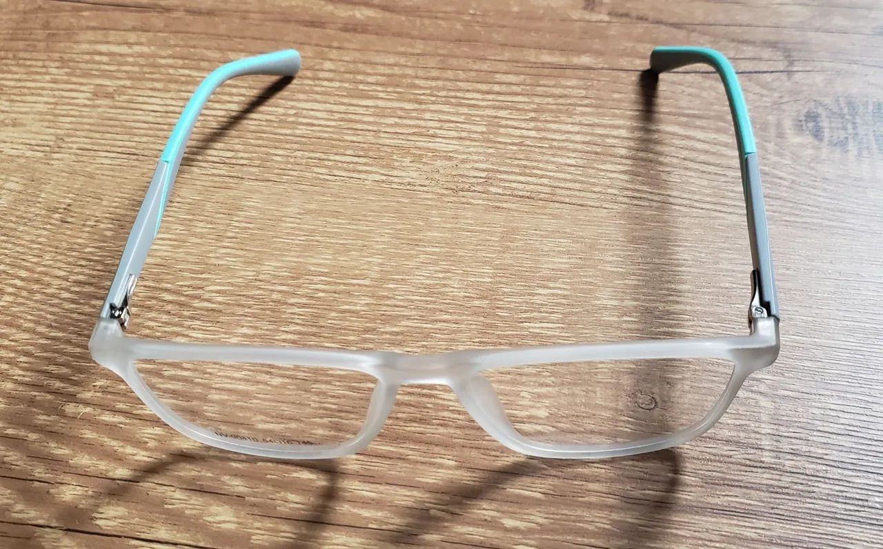 Oculos armação Transparente cinza e verde - Foto 3