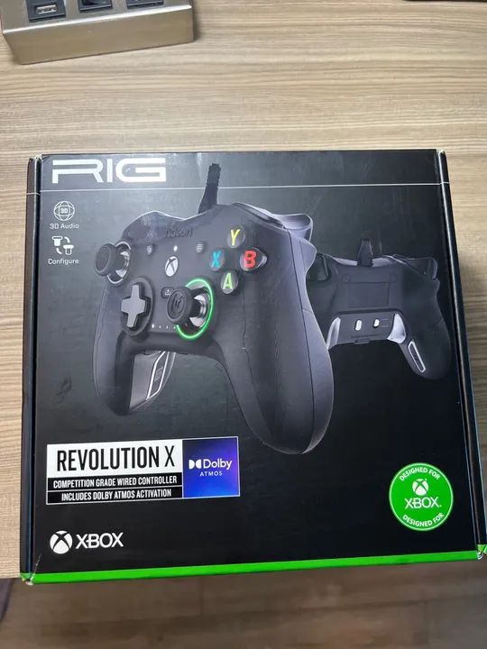 Controle NACON Revolution X com Dolby Atmos para Xbox e PC