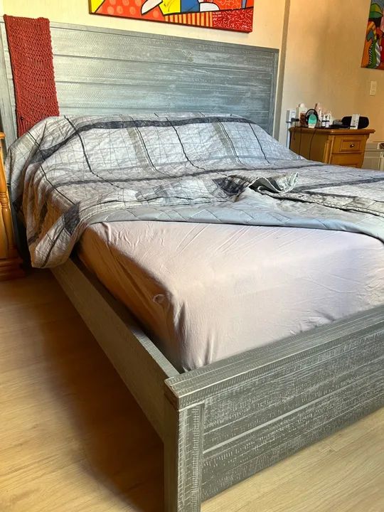 Cama de Casal KING Size com Cabeceira em Madeira - Foto 3