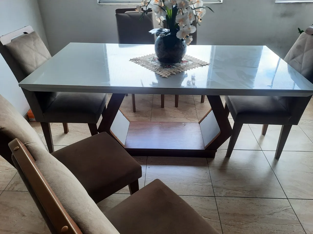 Mesa de jantar 6 lugares