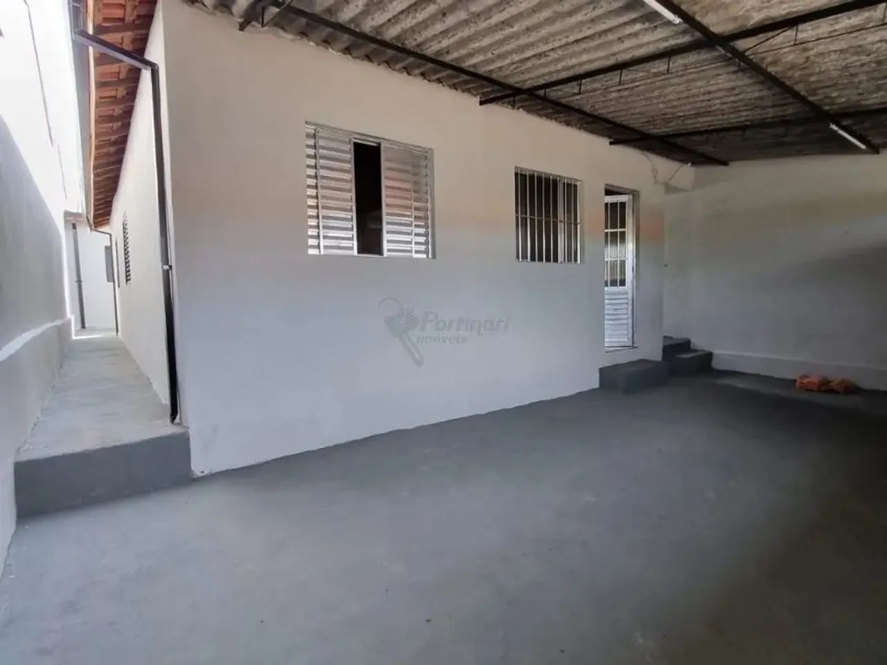Casa Residencial com 3 quartos para alugar por R$ 1700.00, 280.00 m2 - PARQUE RESIDENCIAL  - Foto 2