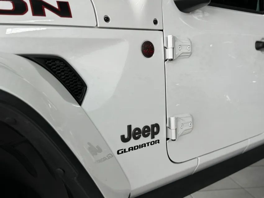JEEP GLADIATOR RUBICON 3.6 V6 4X4 AT8 - Foto 5