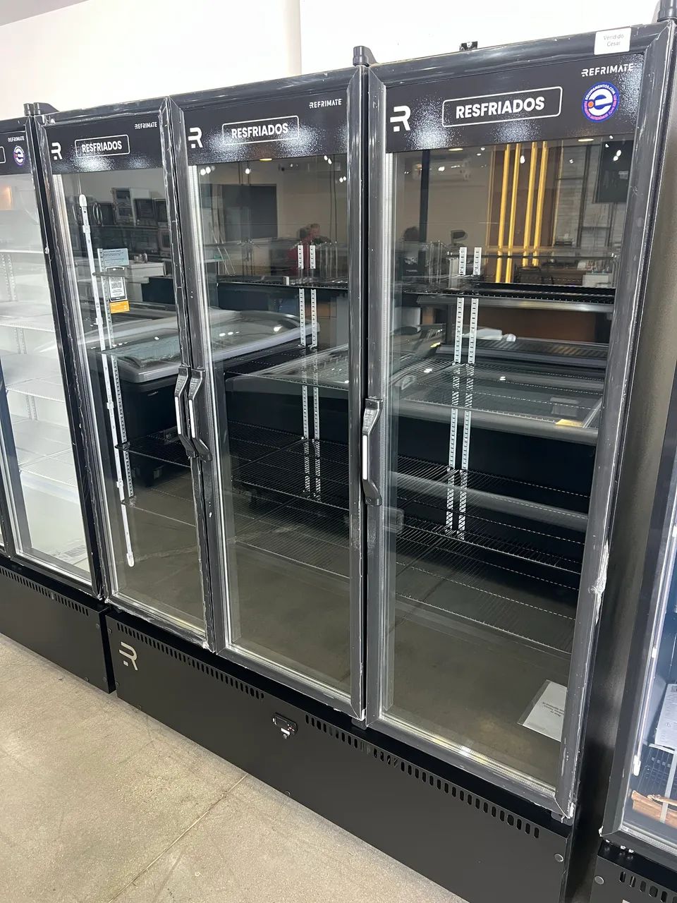 Geladeira auto serviço 3 portas total black para resfriados nova 