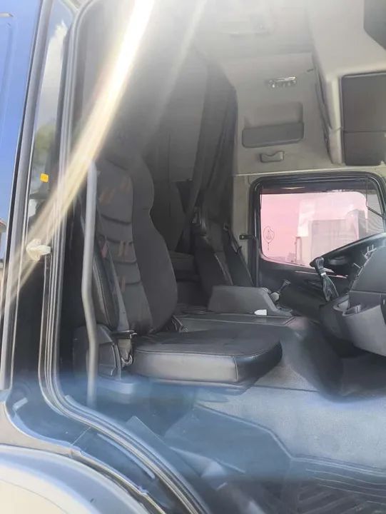 Caminhão Mercedes-Benz Atego 3030 - 2021 - Foto 7