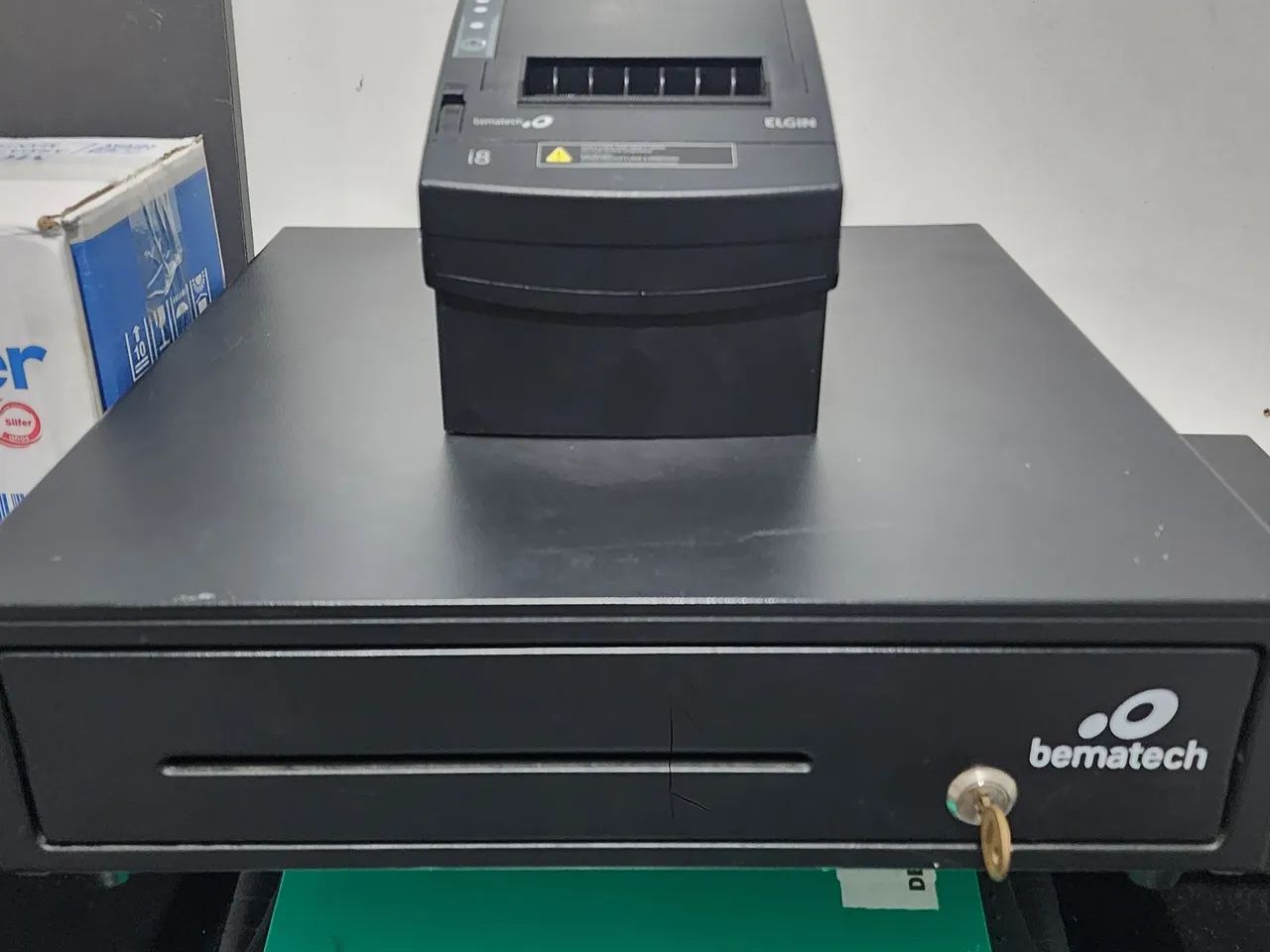 Impresora térmica i9(bematech) + gaveta dinheiro (bematech) + caixa bobina térmica 30x40 - Foto 4