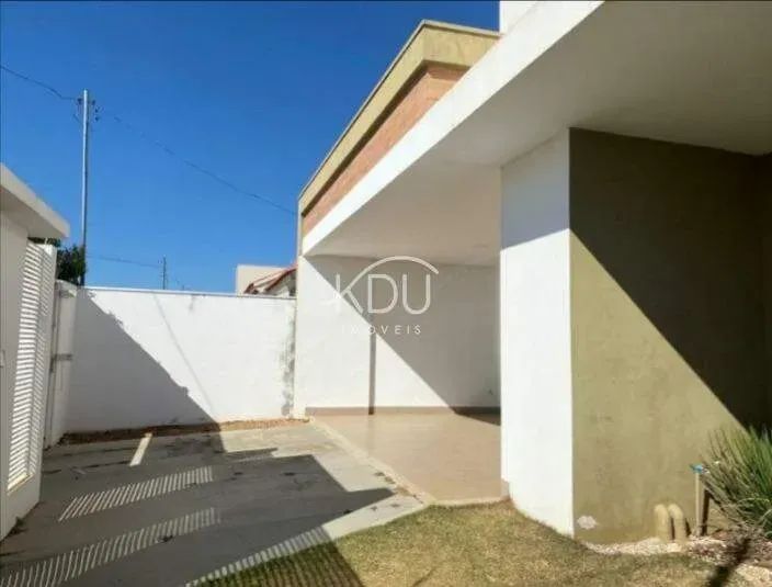 Sobrado com 3 quartos, sendo uma suíte! - Foto 2