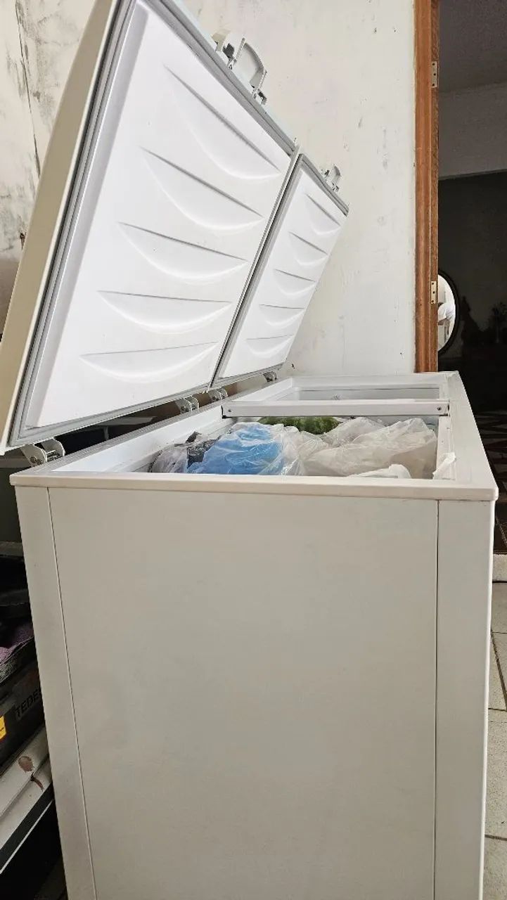 FREEZER DE 2 TAMPAS SEMINOVO - Foto 6