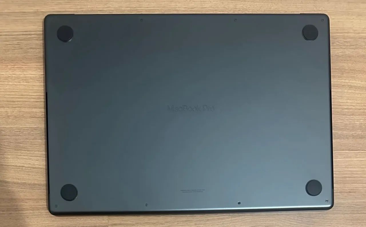 MacBook M3 MAX 36gb RAM 16? - Foto 3