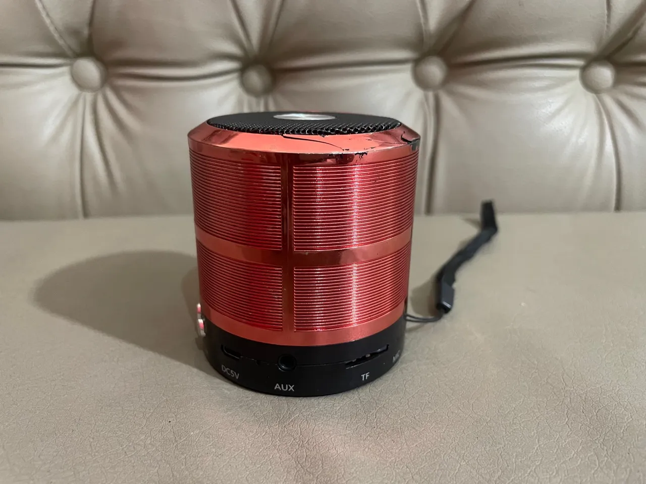 Mini Caixinha Som Portátil Bluetooth Usb Mp3 P2 Sd Rádio Fm