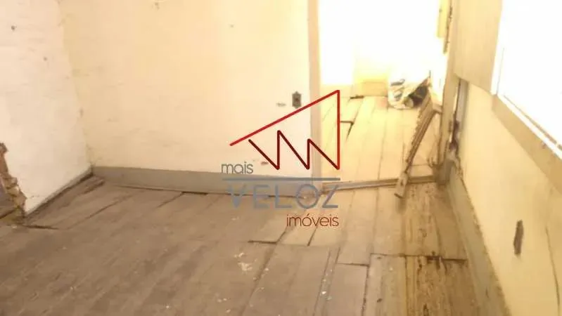 Casa de rua-À VENDA-Santa Teresa-Rio de Janeiro-RJ