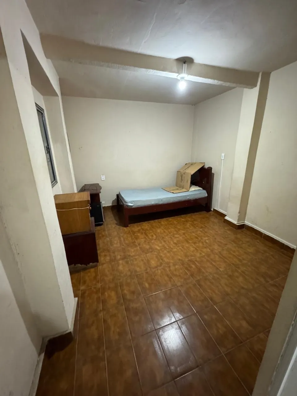 Quarto e Cozinha 650,00 (casa 2)
