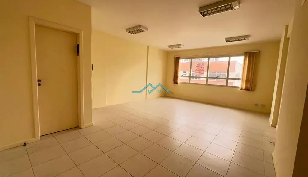 Sala à venda e para alugar em Florianópolis, Estreito, com 37 m², Beira mar continental