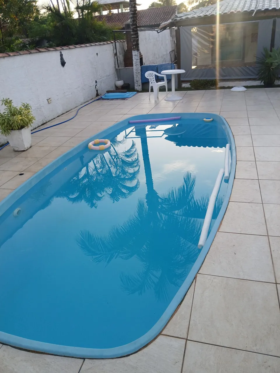 Casa com piscina.Temporada Praia de Jacone/ Maricá 