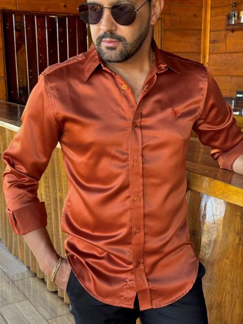 Camisa de Seda Laranja Masculina