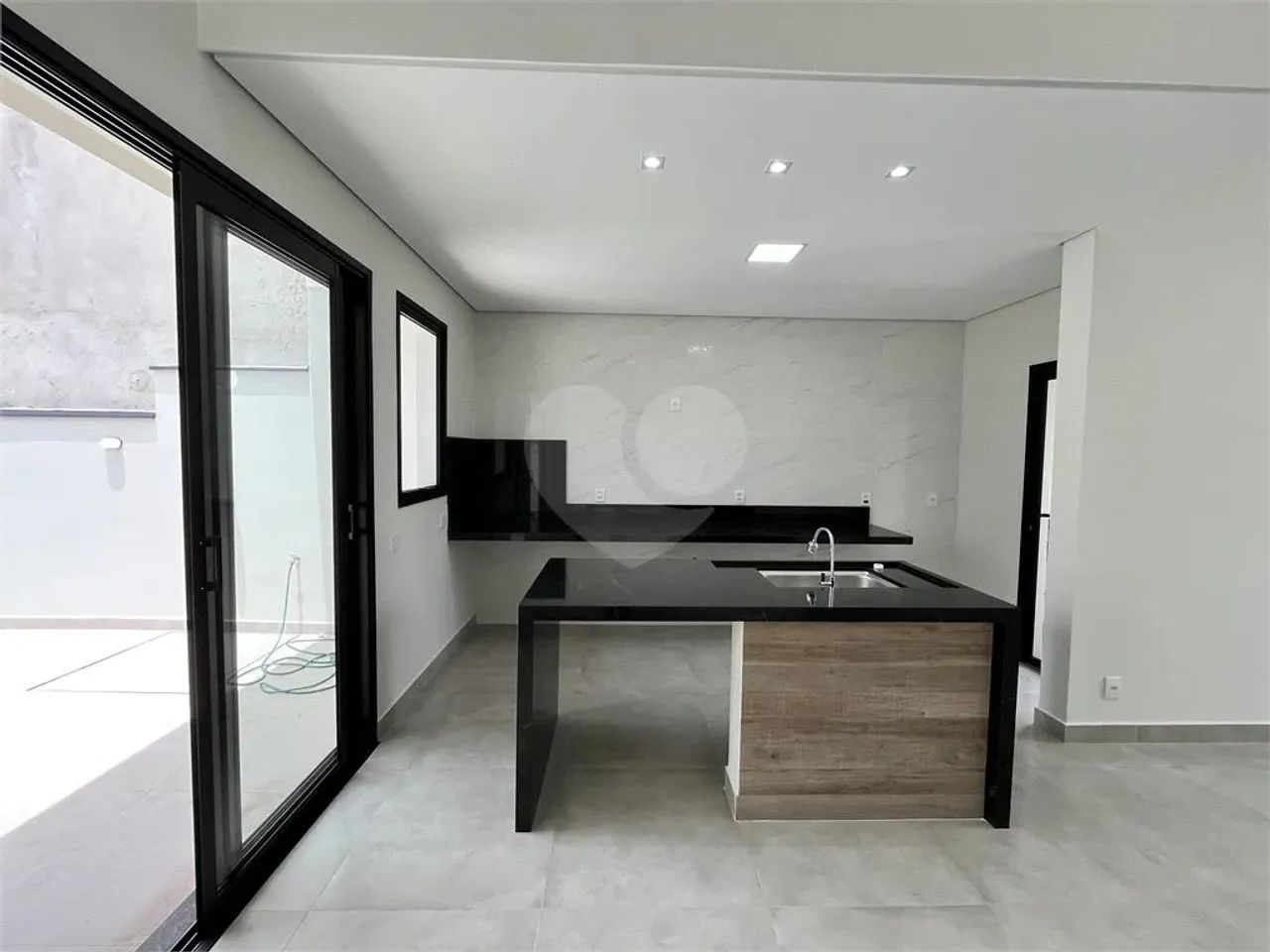 Casa à venda com 3 quartos, sendo 1 suíte, no condomínio Terras de São Francisco, Sorocaba - Foto 12