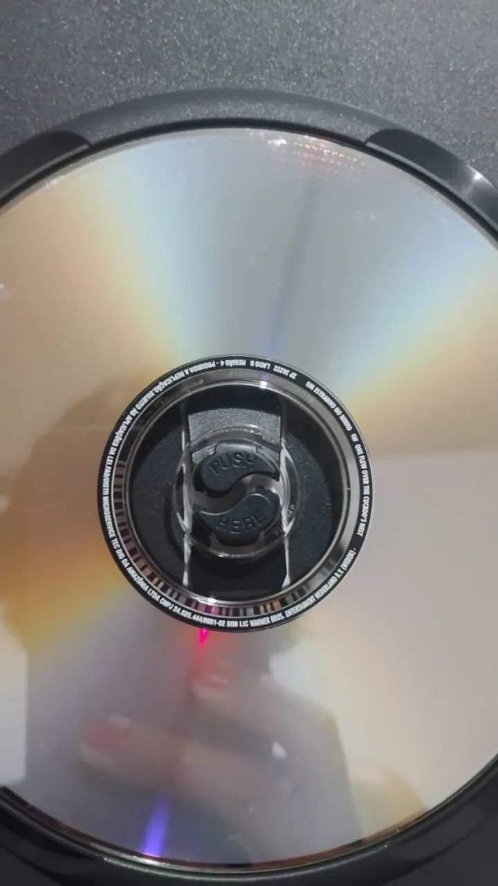 Um Estranho no Ninho (DVD) - Foto 3