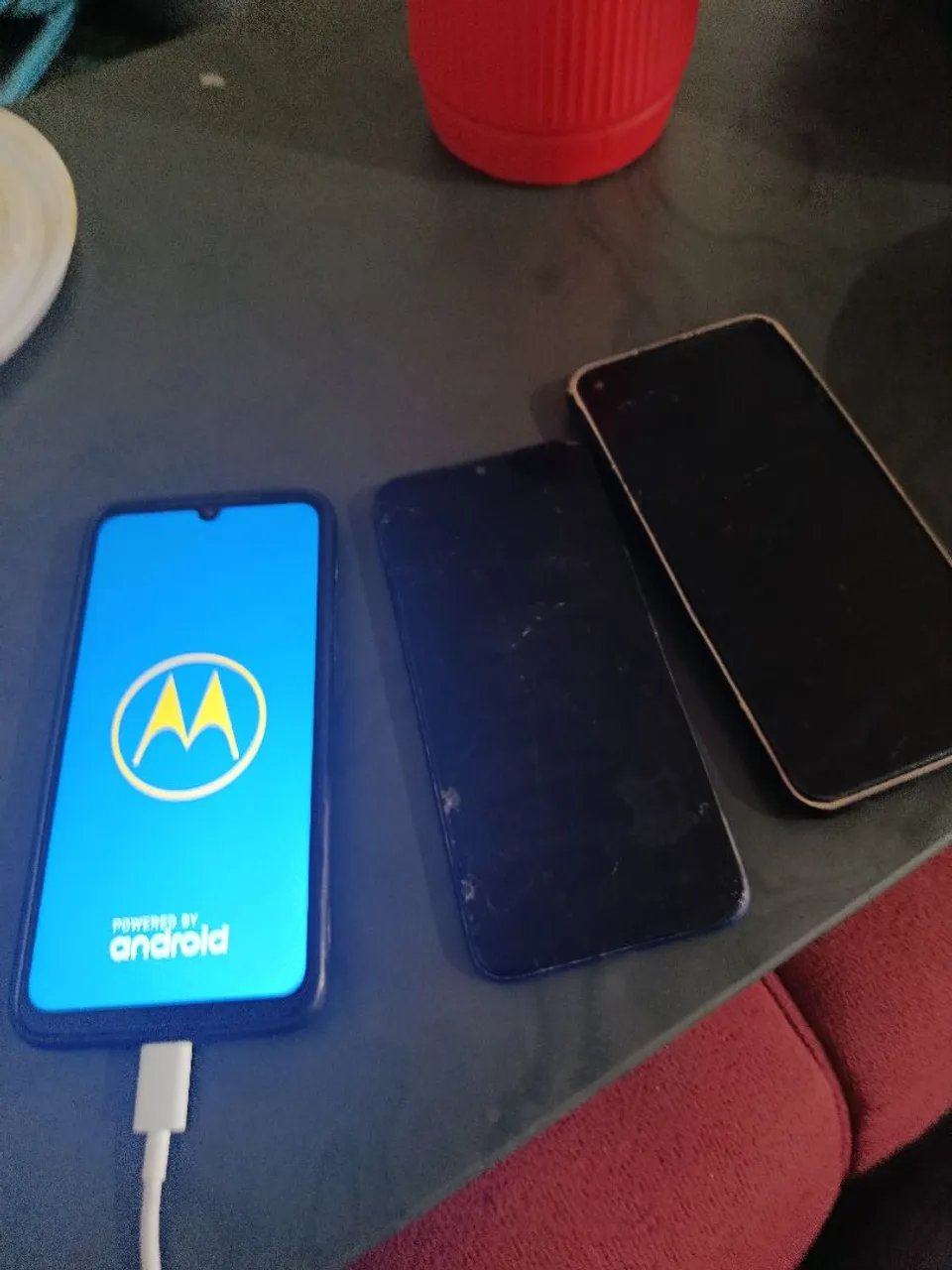3 Celulares danificado