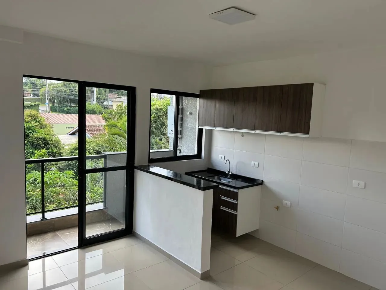Apartamento NOVO sem taxa de condomínio - Tingui - Curitiba - PR