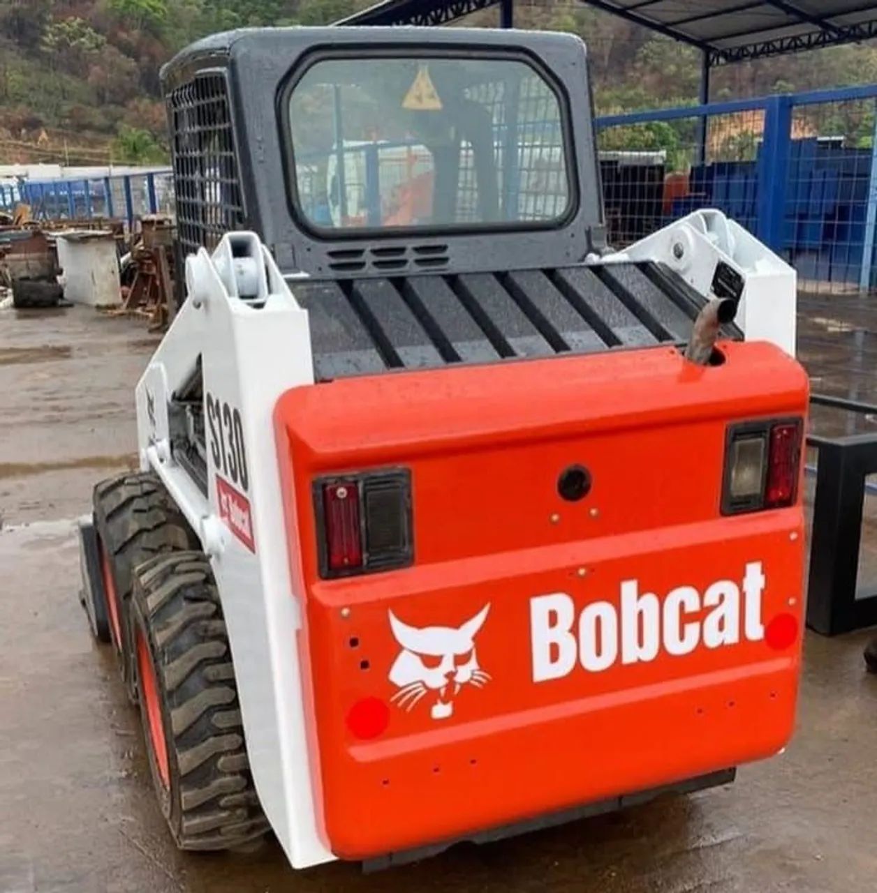 Mini carregadeira bobcat s130 ano 2013 - Foto 2