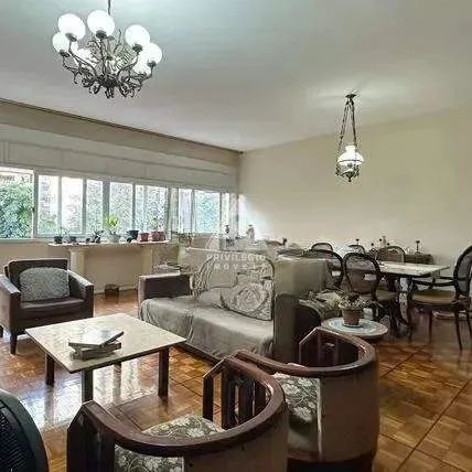 Apartamento de 155m², 3 Quartos e Vaga Escriturada! - Foto 5