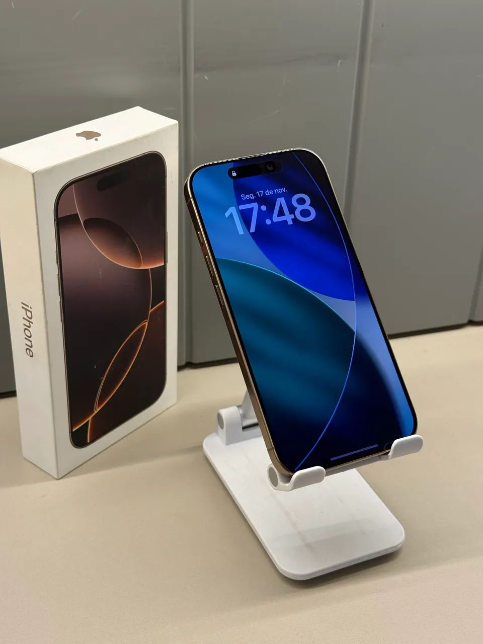 iPhone 16 pro 128gb Desert Titânio bateria 97% na Garantia Apple