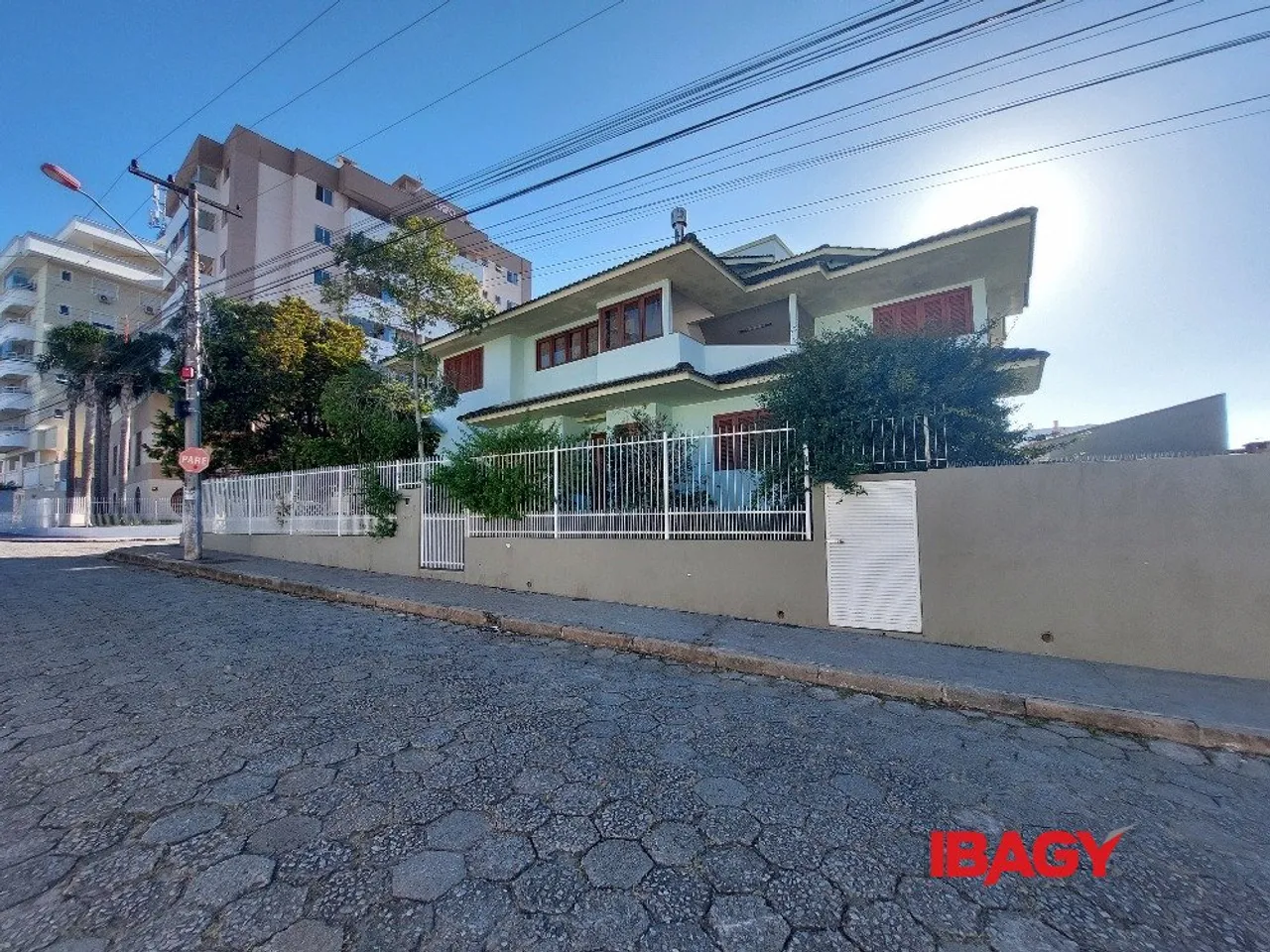 Excelente Casa 4 dormitório(s) em Nossa Senhora do Rosário - São José