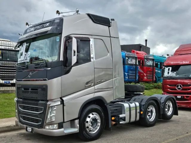 Volvo FH 460 6x2 Globetrotter Teto Alto Automático Euro 5 Pacote LC Rodas de Alumínio - Foto 3