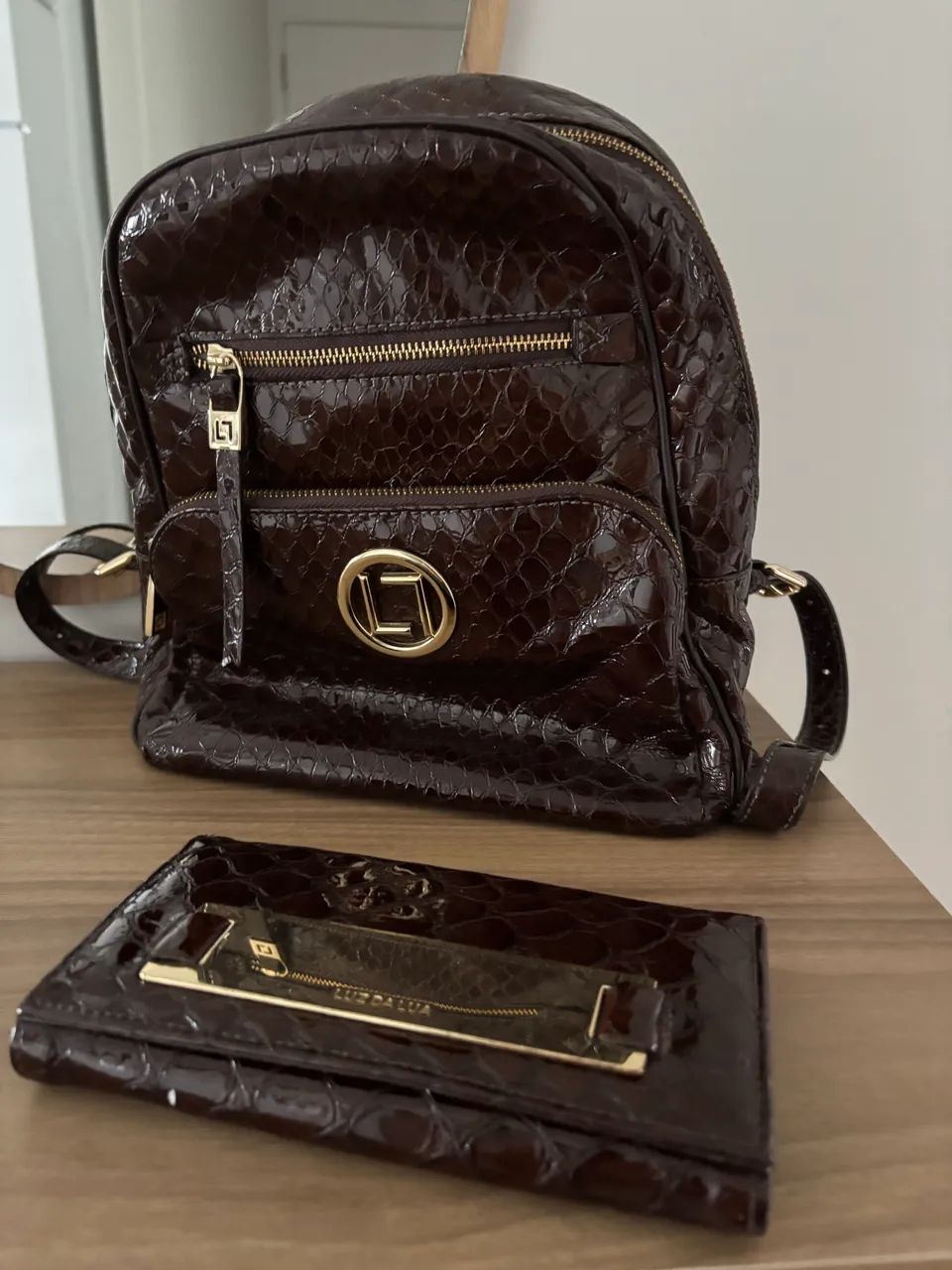 Mochila de couro marrom Luz da Lua + carteira  - Foto 3