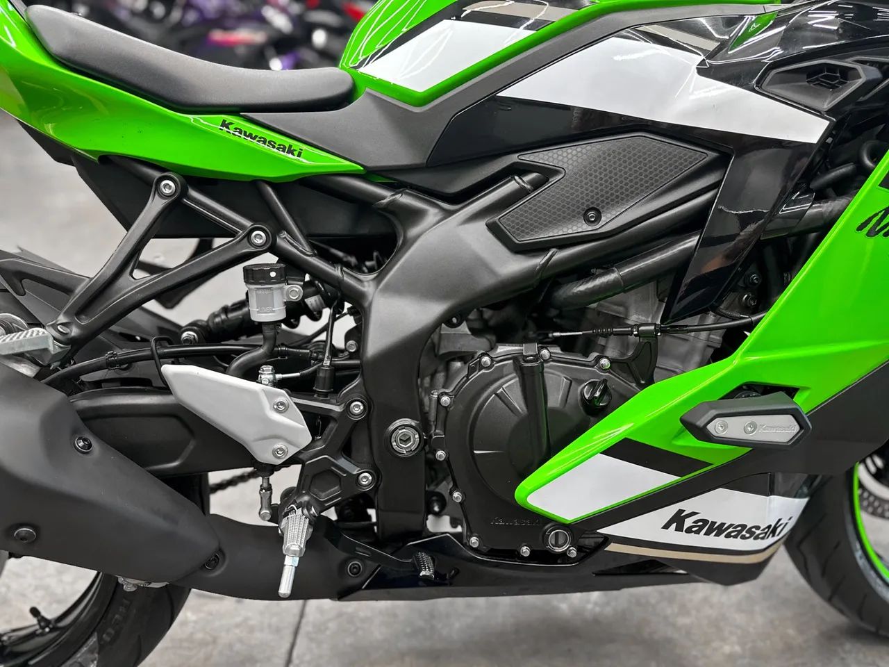 Kawasaki Ninja Zx-4r 2025 - 1448003789 | OLX