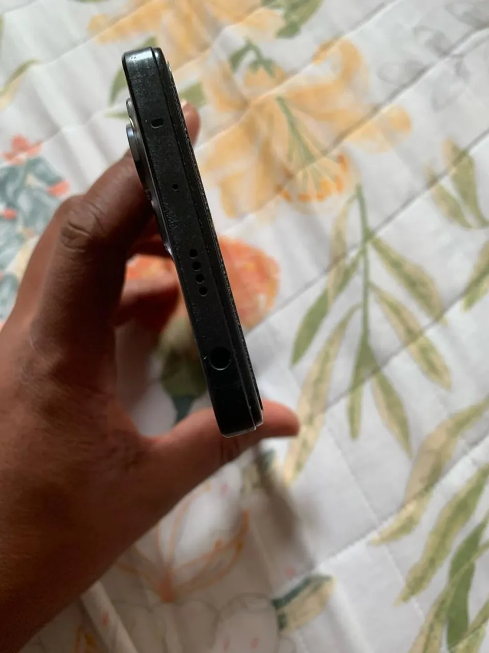 Celular poco