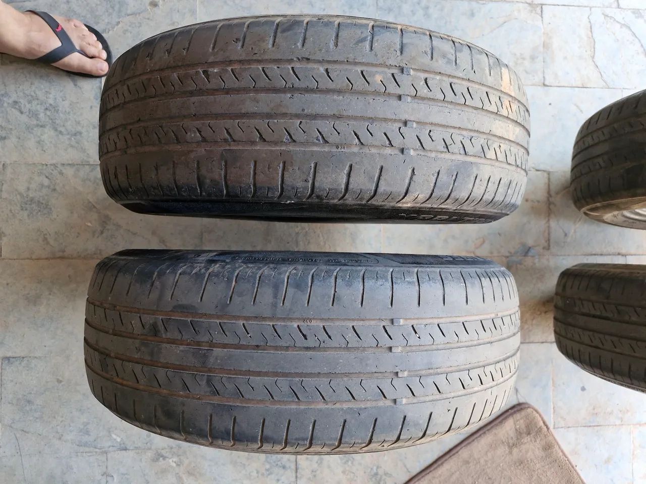 4  Pneus XBRI 185/65R15 88H _ R$150,00 cada - Foto 5