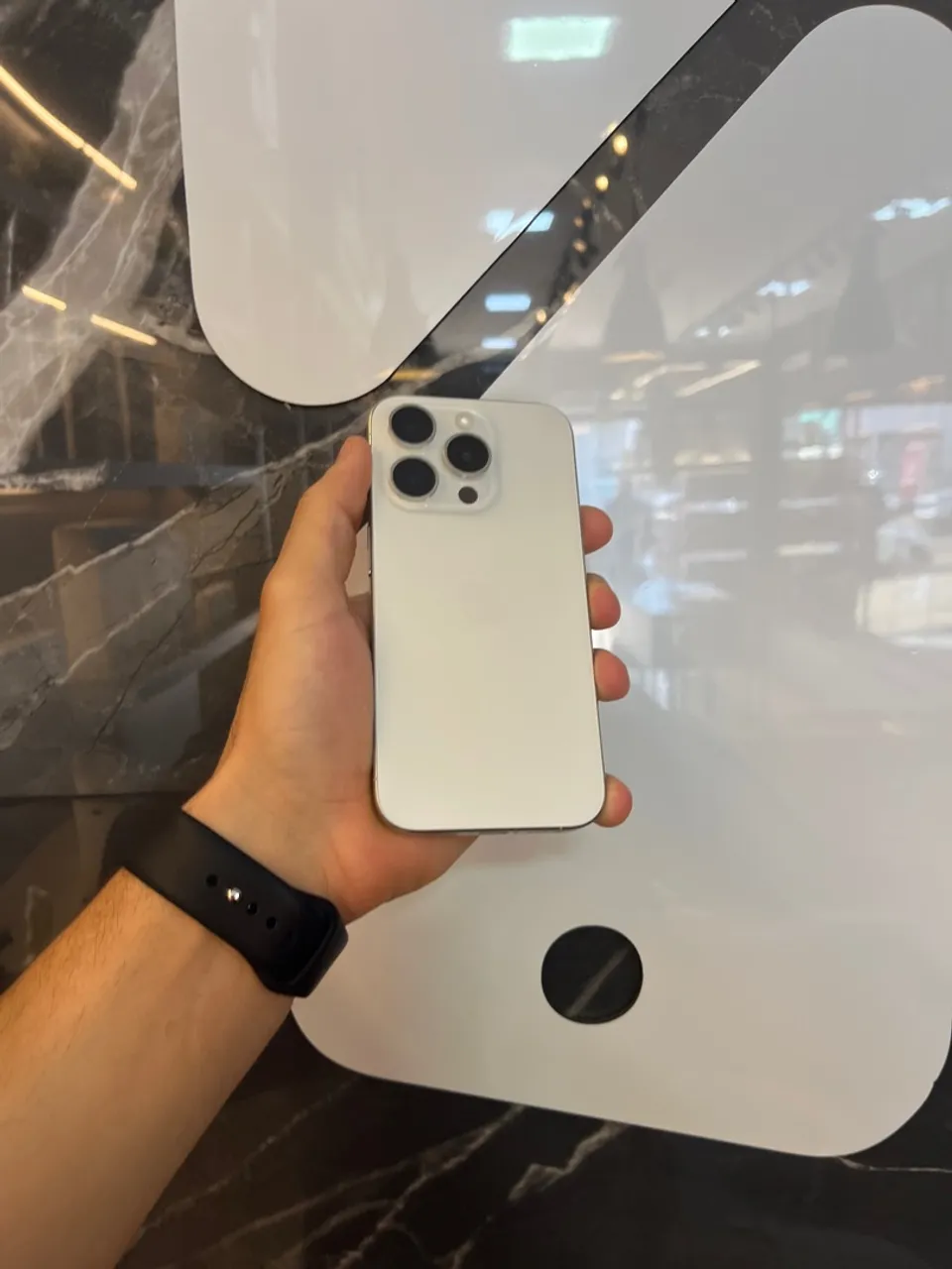 iPhone 15 Pro 128GB Branco 91%