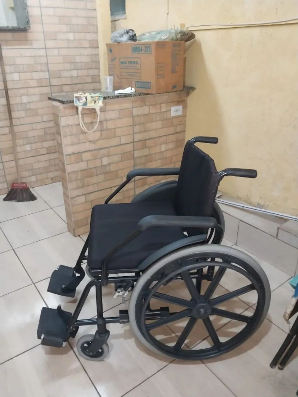 Cadeira de Rodas Jaguaribe - Foto 2