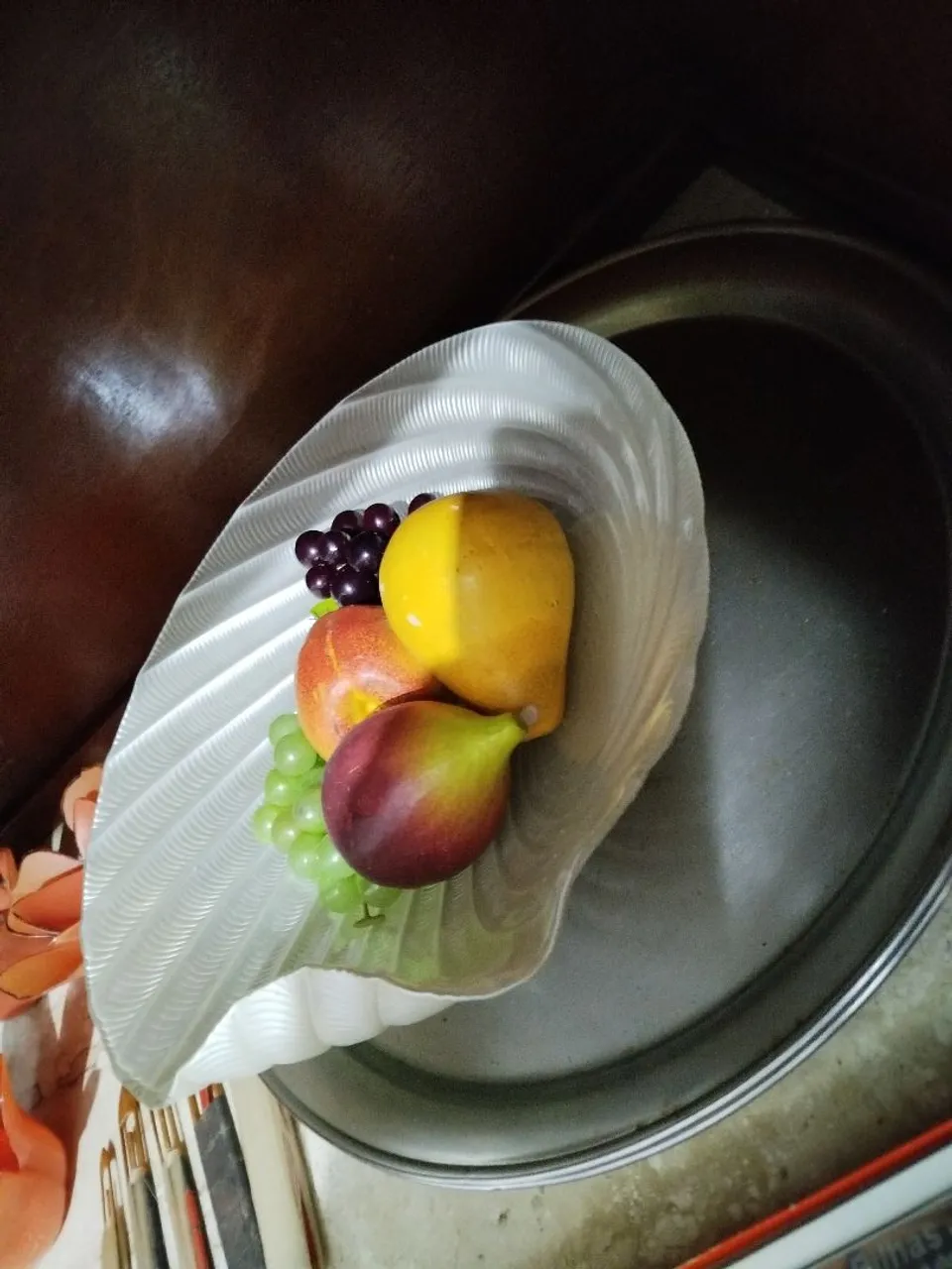 Fruteira Decorativa em vidro modelo concha