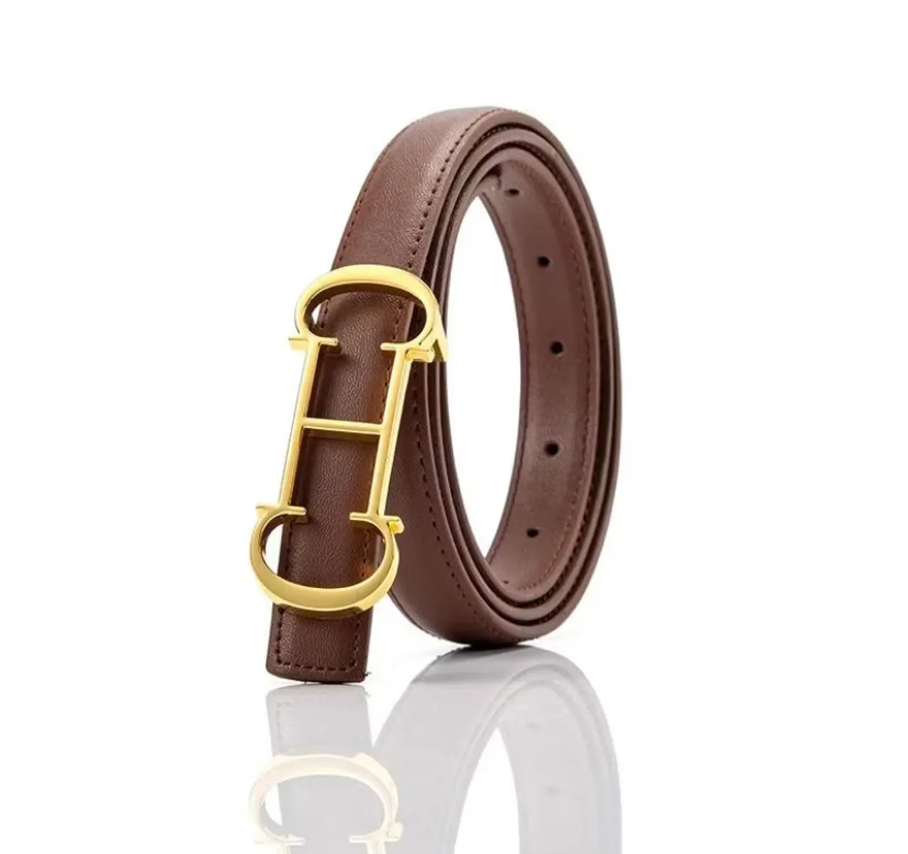 Cinto Feminino Marrom com Fivela Dourada Elegante