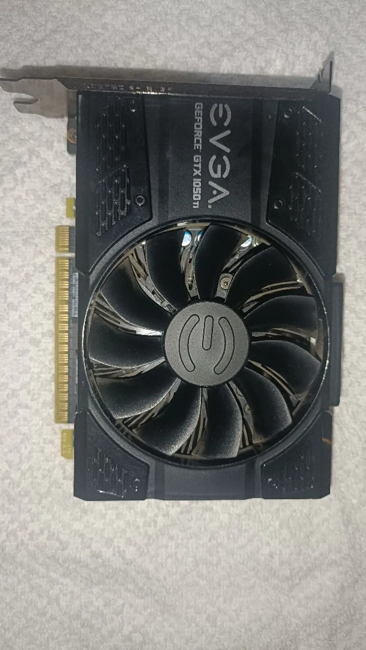 Placa de Vídeo EVGA GeForce GTX 1050 Ti 4gb
