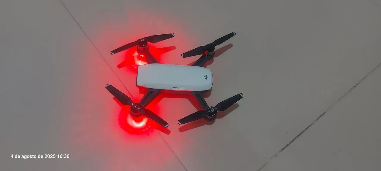 Drone DJI Spark - Completo e Pronto para Voar! - Foto 2