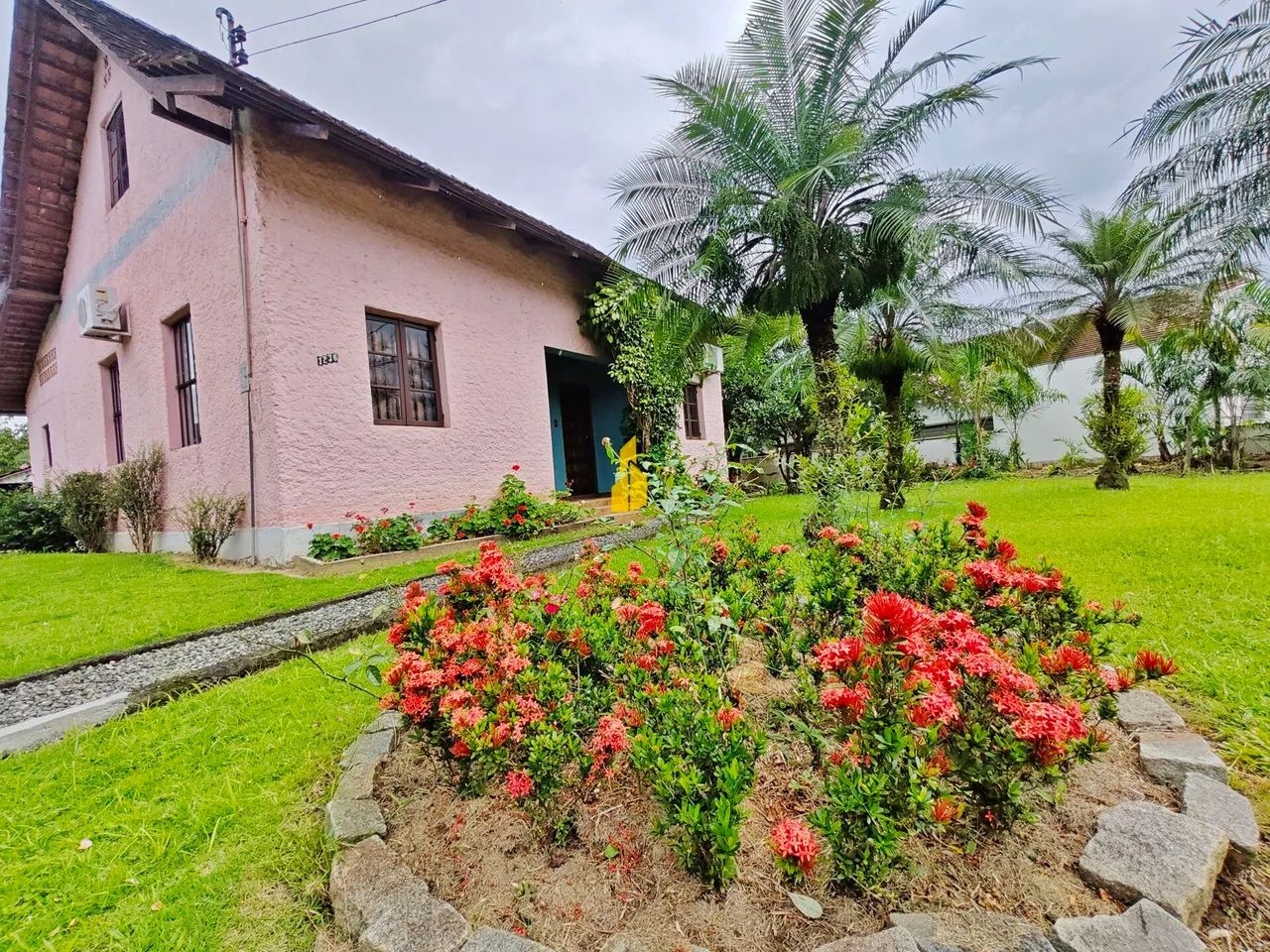 Imóvel comercial/residencial em Rio dos Cedros - Foto 2