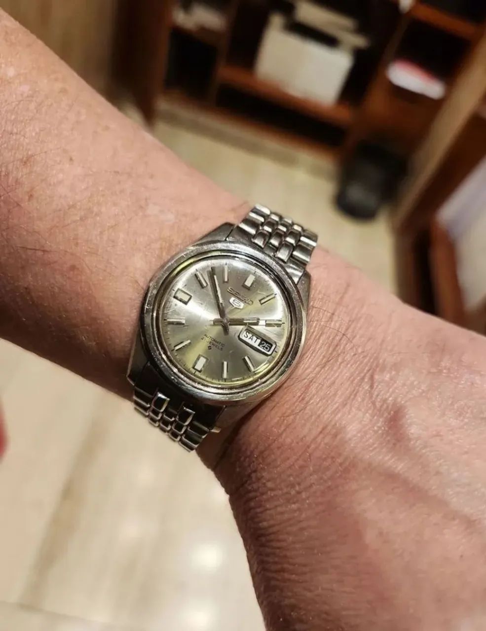 Relógio Seiko 5 Automático Vintage - Modelo 6119-8023 (Japão) - Foto 2