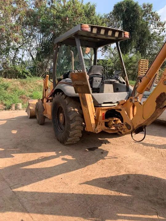 Retroescavadeira Case 580 M  - Foto 2