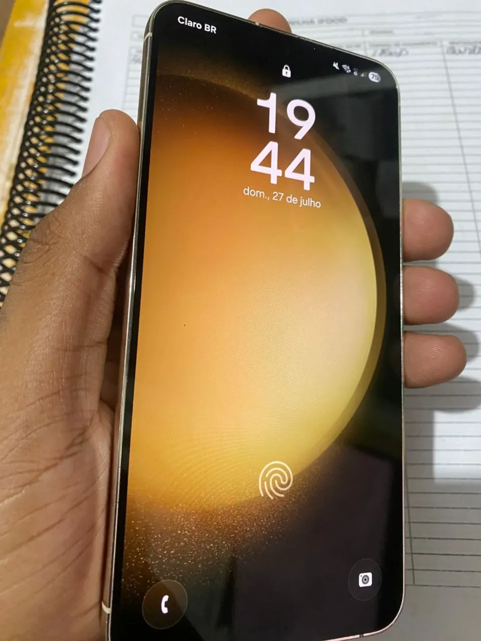Smartphone Samsung Galaxy S23 - Design Incrível!